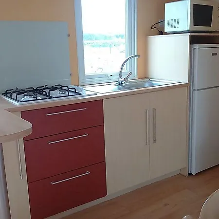 Rinlo Costa 酒店 *